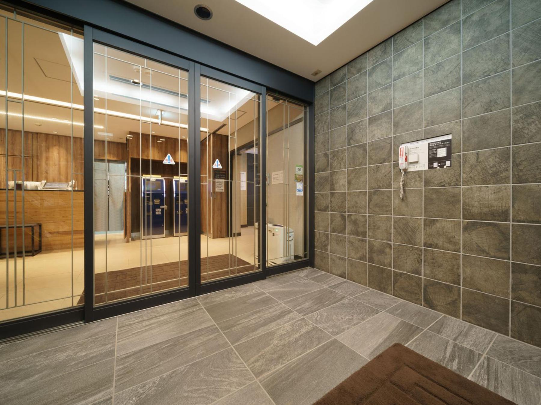 Super Hotel Chiba Ekimae Екстериор снимка